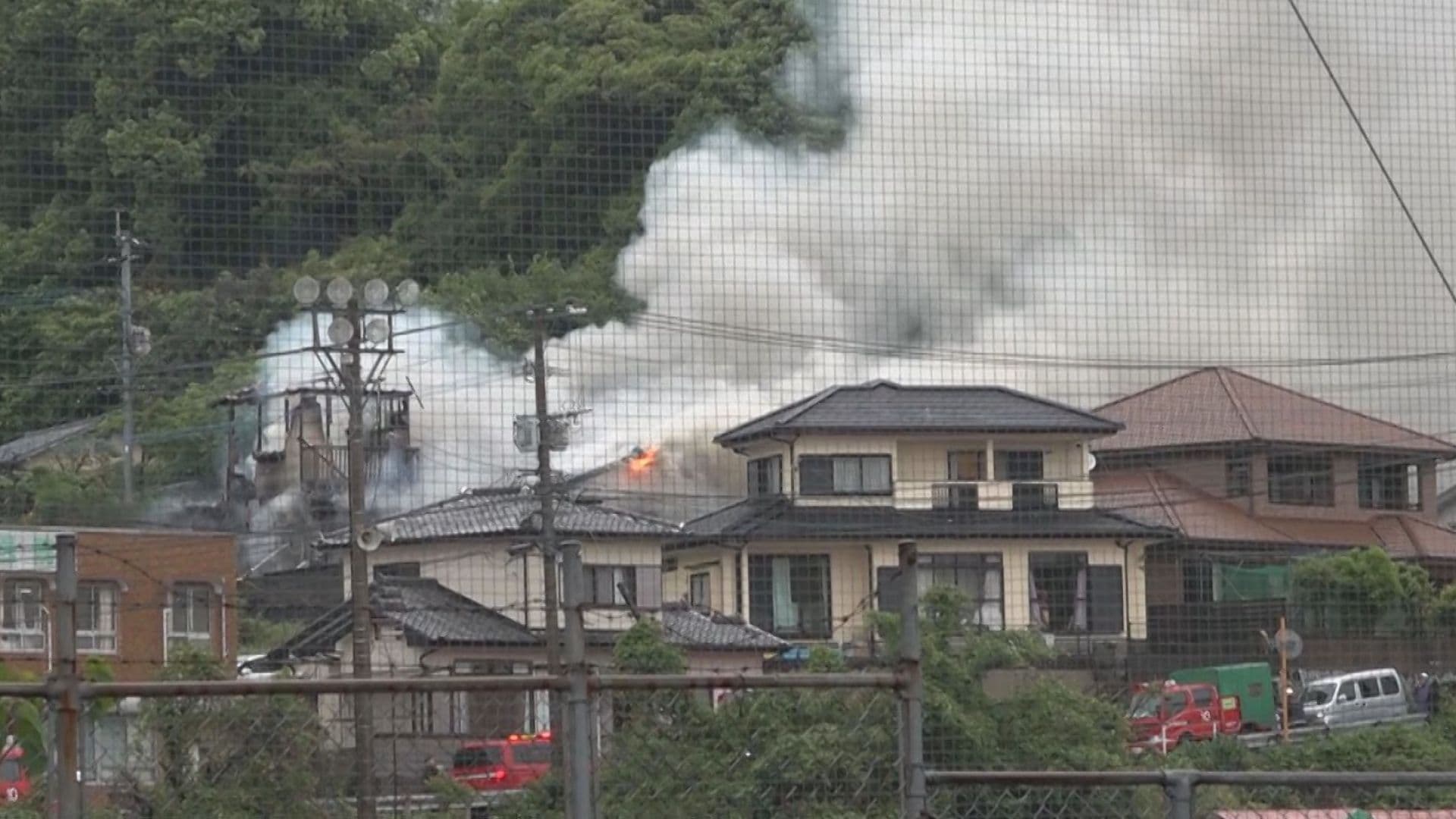 【長崎】佐世保市で住宅火災　居住する５０代男性が安否不明