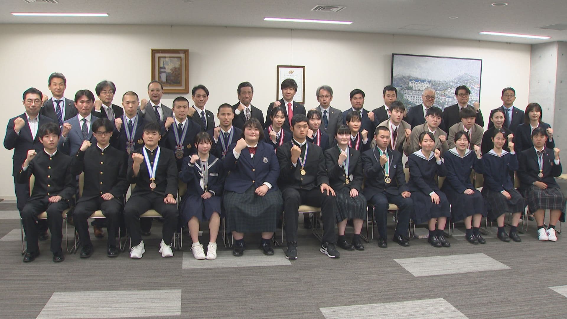 県勢3団体･4人の中高生が日本一に！春の全国大会優勝報告会