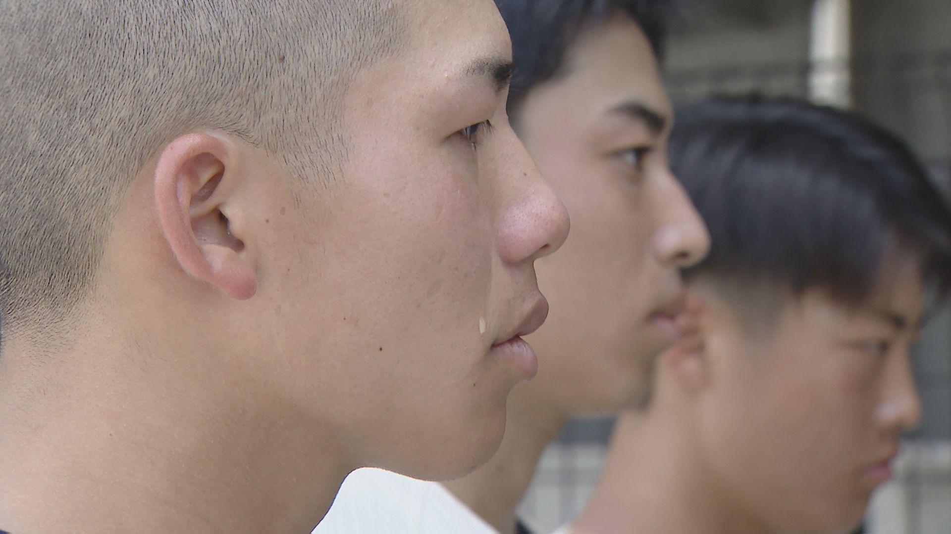 【高校野球】選手宣誓の丸田主将率いる佐世保南と長崎南の「南高」対決 最終回までもつれるシーソーゲームに…― 夏の長崎大会１回戦