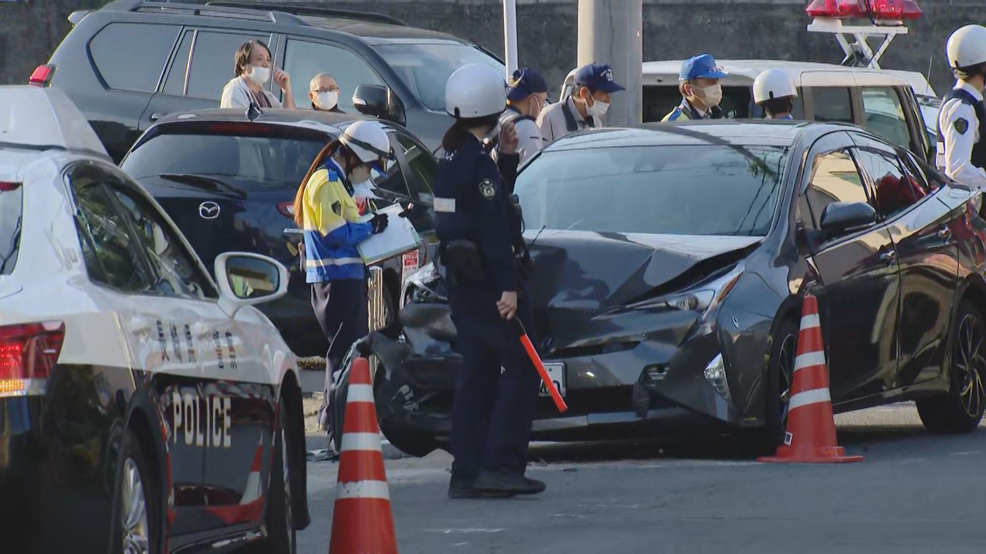 ｢すごい速度で突っ込んできた…｣長崎市白鳥町で車５台絡む事故　けが人なし