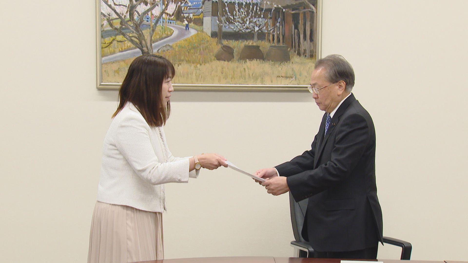 県議会４会派が百条委員会求める動議を再提出　知事の政治資金問題をめぐり