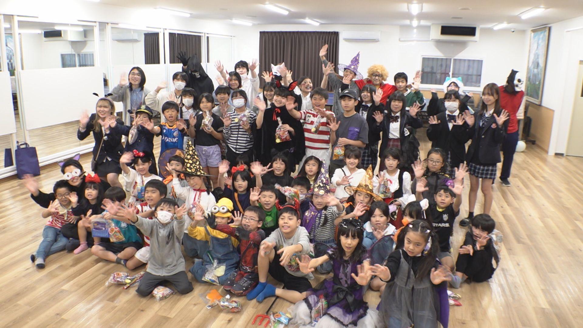 こころ未来高校でハロウィンパーティー