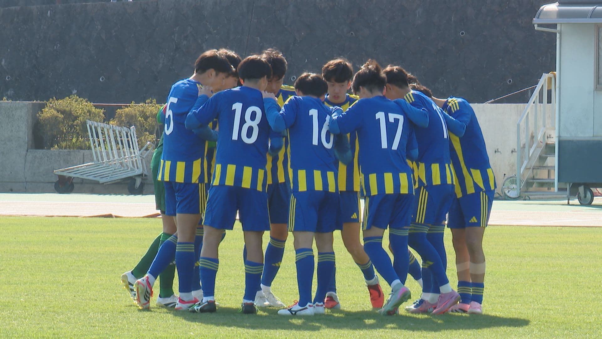 新チームで臨む県高校新人大会サッカー　決勝は３連覇を狙う国見に長崎日大が挑む