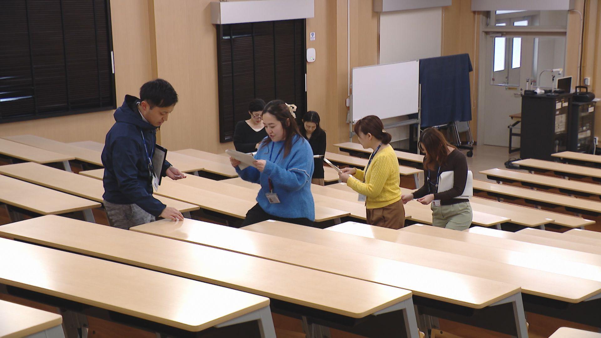 長崎大学で前期日程会場設営始まる　志願倍率は３倍　最高倍率は医学部医学科の７．７倍